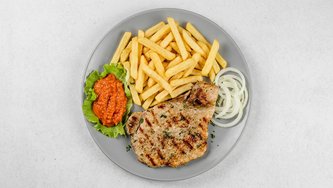 Naravni odrezak s pomfritom