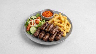 Ćevapi s pomfritom