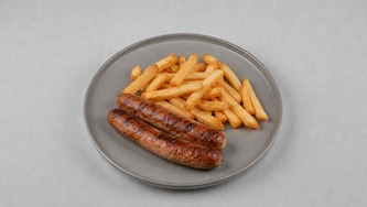 Kobasice na žaru s pomfritom