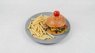 Burger Cvrčak s pomfritom