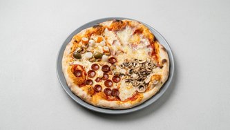 Quattro stagioni pizza