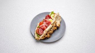 Sendvič dimljene salame/sir