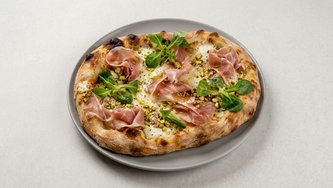 Pinsa Romana premium ITA šunka
