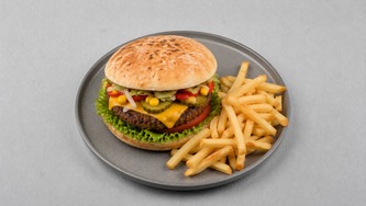 Cheeseburger + pomfrit