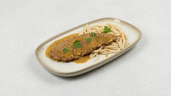 Teleći odrezak u umaku od senfa i meda s pljukancima