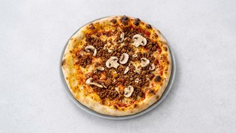 Pizza Bolognese