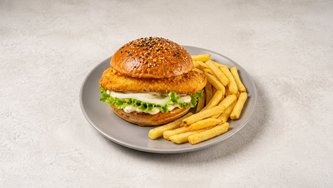 Fishburger s pomfritom