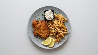Bečki odrezak s pomfritom